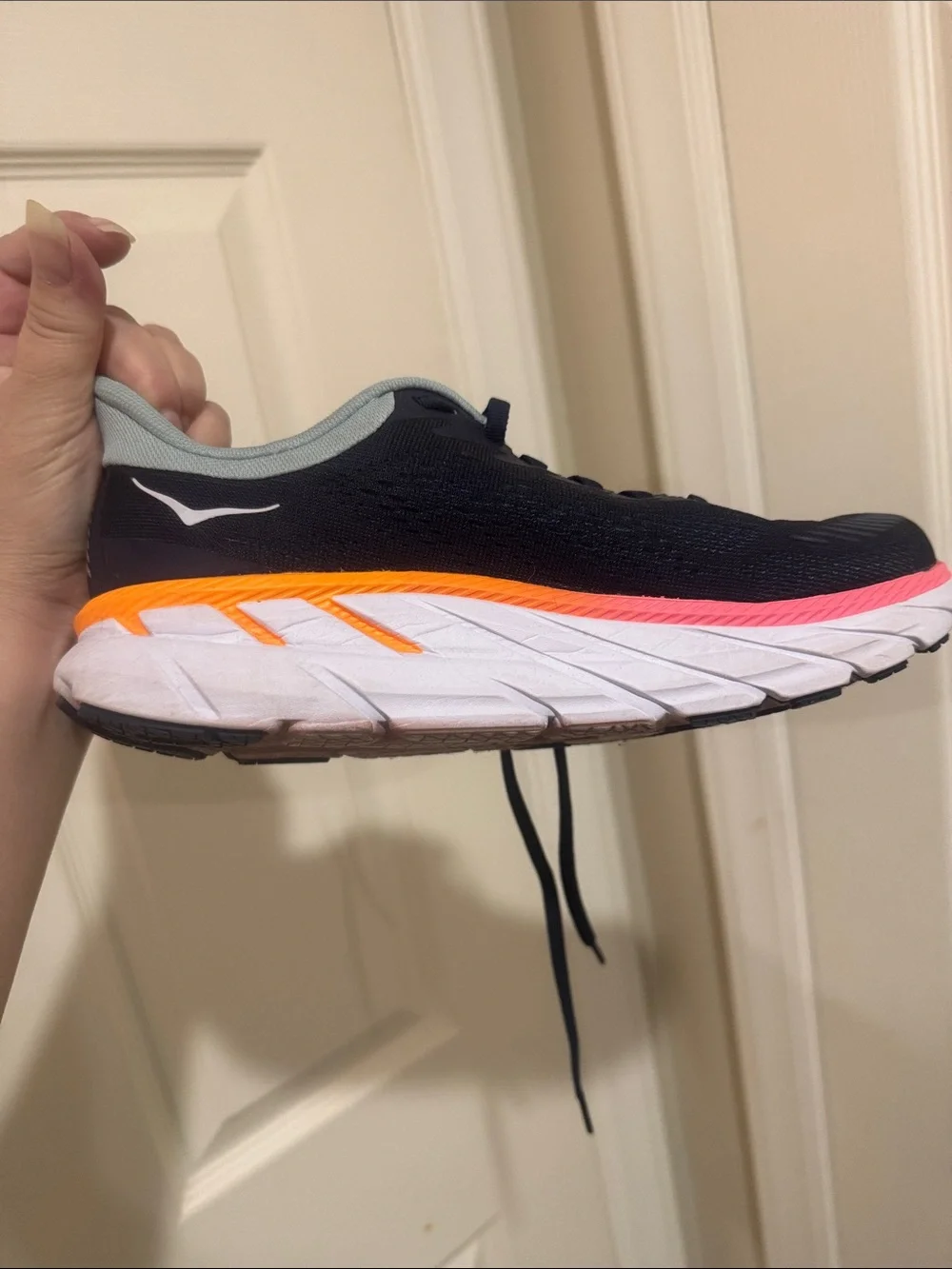 Hoka/Women's Navy Running Shoes with Mint Collar and Coral Trim/7.5/LIKE NEW!